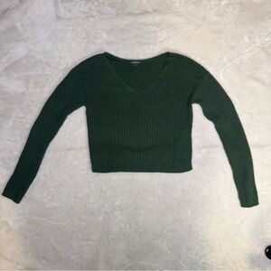 Wild Fable Forest Green Ribbed Knit Cropped V-Neck Sweater Top Size Small